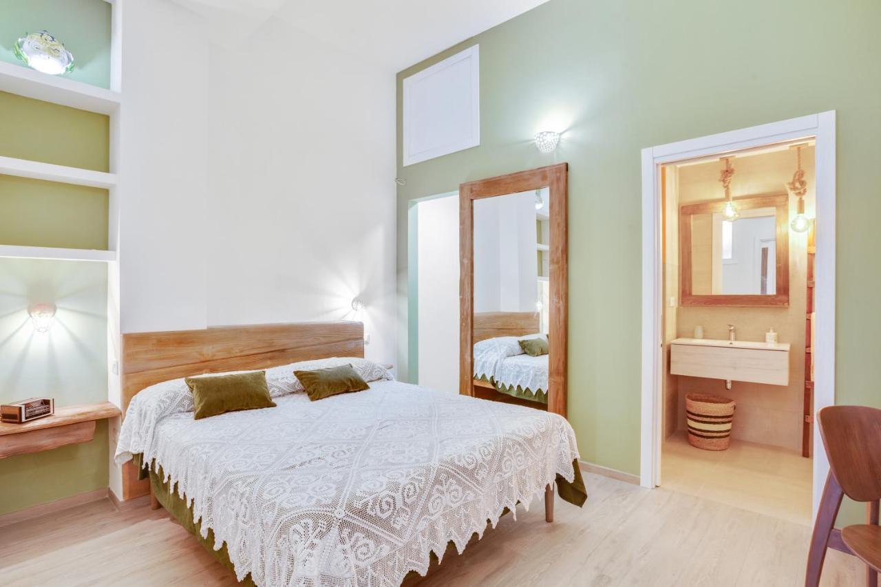 Madame Bari' Suite Apt In The Heart Of Bari Dış mekan fotoğraf
