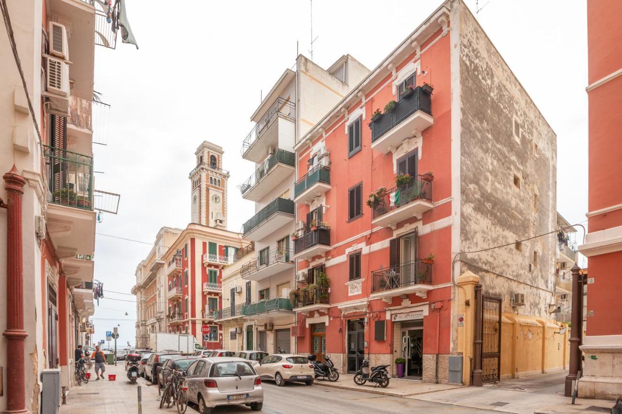 Madame Bari' Suite Apt In The Heart Of Bari Dış mekan fotoğraf